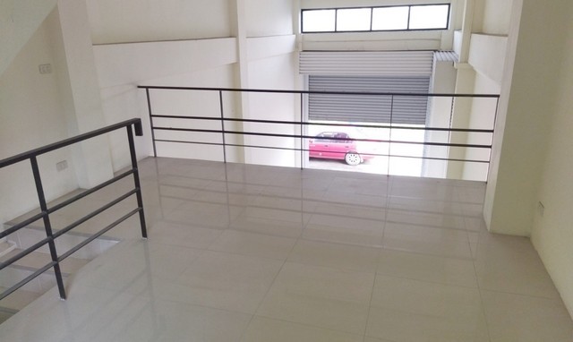 ขายอาคารพาณิชย์    หมู่บ้านศวรรยา 2   สมุทรปราการ (PKK04-04140)