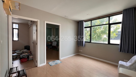 ขายทาวน์โฮม 3 ชั้น หลังมุม Patio พาทิโอ รามอินทรา วัชรพล 30.6 ตร.วา 4นอน 4น้ำ ใกล้ถนนรามอินทรา