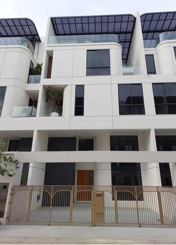 NBS1937ขายทาวน์โฮม3.5 ชั้น  เดมี สาธุ 49 DEMI Sathu 49 พร้อมลิฟท์ บ้านสวยใจกลางเมือง ย่านสาทร พระราม3 พื้นทีใช้สอย 400 ตรม 