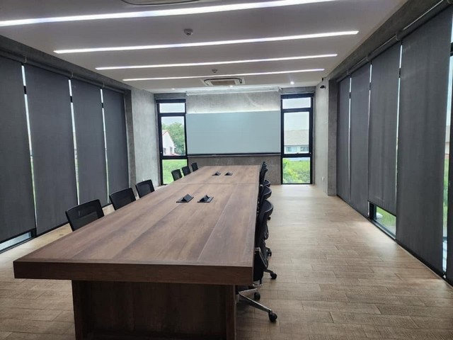 ขายอาคารสำนักงาน ใกล้ทางด่วน สุขาภิบาล 5 ย่านบางเขน สายไหม สุขาภิบาล5 อาคาร 4 ชั้นมีห้องพัก   เนื้อที่ 296 ตร.ว.