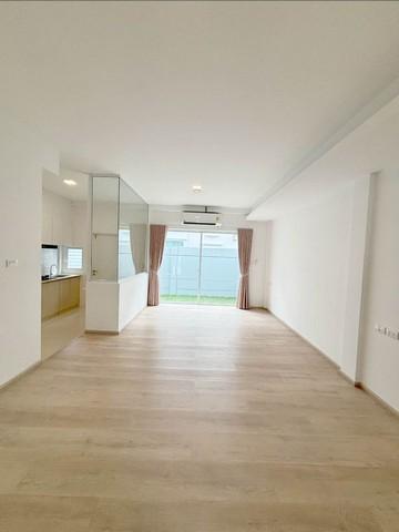 ให้เช่าทาวน์โฮม 2 ชั้น 3 ห้องนอน โครงการอินดี้ 2 บางนา-รามคำแหง 2 indy 2 ใกล้เมกะบางนา