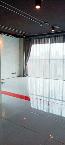 รหัส# TO699 ให้เช่าพื้นที่สำนักงาน 68 ตรม. ซอยเอกมัย 22 ตึก APAI LoFT เหมาะกับพนักงานไม่เกิน 10 คน เดินทางสะดวก ใกล้ BTS เอกมัย *** ราคาเช่า 30,000 บาท/เดือน  รหัสทรัพย์# TO699ติดต่อ:: ฐิติพรรณ (ตุ่น) โทร/ID Line:: 0942823961 Line:: https://line.me/ti/p/3xFA1An8Kcรหัส# TO699 ให้เช่าพื้นที่สำนักงาน 68 ตรม. ซอยเอกมัย 22 ตึก APAI LoFT เหมาะกับพนักงานไม่เกิน 10 คน เดินทางสะดวก ใกล้ BTS เอกมัย พื้นที่สำนักงาน ซอยเอกมัย 22 ตึก APAI LoFT ขนาด 68 ตรม. ชั้น 3เหมาะสำหร