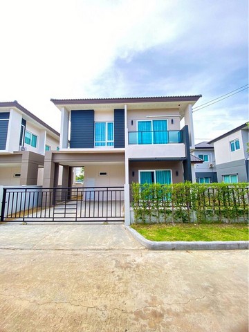 รหัส# TO697 ให้เช่าบ้านเดี่ยว 2 ชั้น 50 ตรว. 4 ห้องนอน CENTRO พหลฯ-วิภาวดี 2 บ้านใหม่ไม่เคยปล่อยเช่า ใกล้ฟิวเจอร์ปาร์ครังสิต *** ราคาเช่า 30,000 บาท/เดือน สัญญา​ 1 ปี ไม่มีเฟอร์ *** ราคาเช่า 43,000 บาท/เดือน สัญญา​ 1 ปี เฟอร์ครบ สัญญายาวมีราคาพิเศษ รหัสทรัพย์# TO697ติดต่อ:: ฐิติพรรณ (ตุ่น) โทร/ID Line:: 0942823961 Line:: https://line.me/ti/p/3xFA1An8Kcรหัส# TO697 ให้เช่าบ้านเดี่ยว 2 ชั้น 50 ตรว. 4 ห้องนอน CENTRO พหลฯ-วิภาวดี 2 บ้านใหม่ไม่เคยปล่อยเ