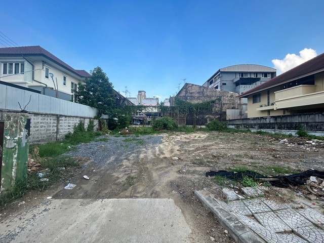 ขายที่ดินเปล่า เนื้อที่ 116 ตารางวา กว้าง 20 เมตร ลึก 23 เมตร รามคำแหง 46 บางกะปิ กรุงเทพ