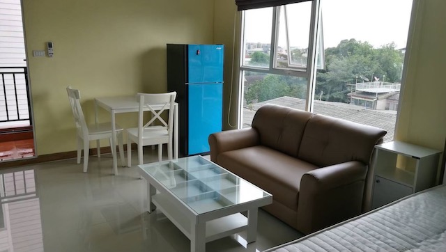 Regent Home 19 น่าอยู่ สงบ ปลอดภัย ชั้น 5 BTS บางจาก ***บริการรับฝากขาย/เช่าบ้าน  คอนโด และให้คำปรึกษา สนใจติดต่อได้ตลอดเวลา*** สนใจรายละเอียดเพิ่มเติมหรือรูปภาพหรือนัดชมห้อง ติดต่อ เอกชัย (Aui)T. 089-799-5598 Line ID:  @auiauiaui001 ( เติม @ ด้านหน้า )แบบห้อง  1 ห้องนอน 1 ห้องน้ำ ขนาด 31 ตรม. ชั้น 5  อาคาร Aห้องใหม่สะอาด ตกแต่งสวยงาม พร้อมเข้าอยู่รายละเอียด--------------------------------------------------------------ราคาเช่า  :  8,000 บาทต่อเดือน--------------------