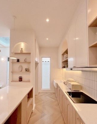 ให้เช่าทาวน์โฮม 3 ชั้น หมู่บ้านกลางเมือง แยกรัชดา-ลาดพร้าว ซอย 23 ตกแต่งสวย