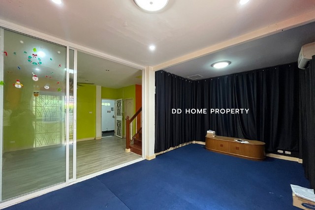 ขายหมู่บ้านไลโอ วงแหวน-ปิ่นเกล้า หน้าบ้านหันทางทิศตะวันออกเฉียงใต้ (DD001536)