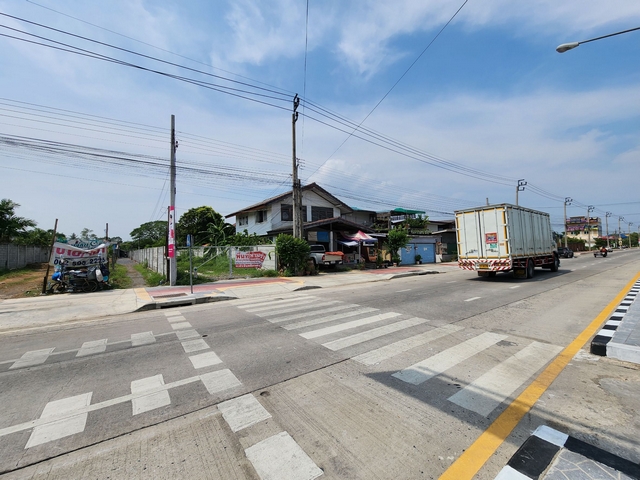 Sale ที่ดินหนองจอก 573 ตารางวา ด้านหลังติดคลองแสนแสบ ติดถนนเลียบวารี ทำเลดี ถนนกว้าง เหมาะปลูกบ้านริมน้ำ รีสอร์ท