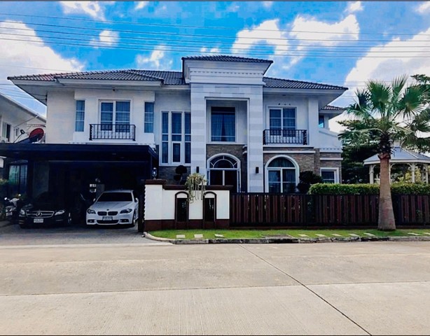 รหัส# TO708 ขายบ้านเดี่ยว 2 ชั้น 86 ตรว. 4 ห้องนอน โครงการ คาซ่าแกรนด์ อ่อนนุช-วงแหวน ดีไซน์สไตล์ยุโรป โมเดิร์น ตกแต่งเรียบร้อยพร้อมพื้นที่สวน ใกล้เมกะบางนา *** ราคาขาย 28.5 ล้านบาท รหัสทรัพย์ # TO708ติดต่อ:: ฐิติพรรณ (ตุ่น) โทร/ID Line:: 0942823961 Line:: https://line.me/ti/p/3xFA1An8Kcรหัส# TO708 ขายบ้านเดี่ยว 2 ชั้น 86 ตรว. 4 ห้องนอน โครงการ คาซ่าแกรนด์ อ่อนนุช-วงแหวน ดีไซน์สไตล์ยุโรป โมเดิร์น ตกแต่งเรียบร้อยพร้อมพื้นที