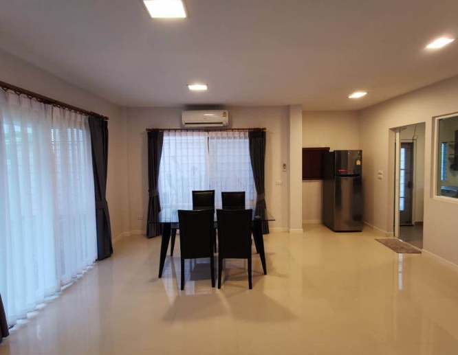 ให้เช่าบ้านเดี่ยว 2 ชั้น สีวลี มีโชค อ.เมืองเชียงใหม่ บ้านโซนใหม่  เนื้อที่ 59 ตรว มี 3 นอน 3น้ำ