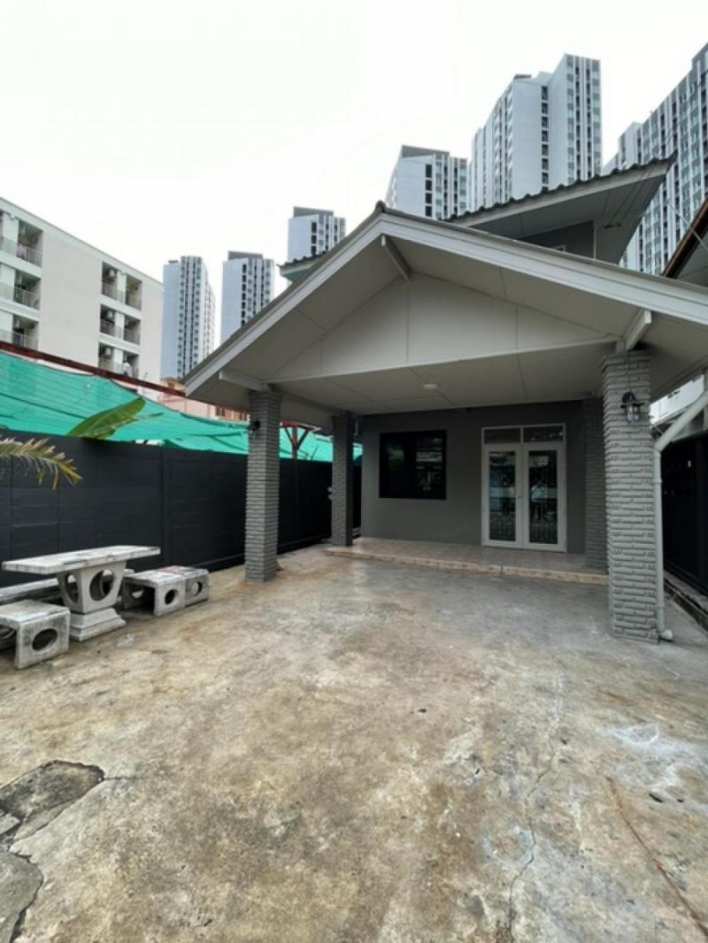 HR6668ให้เช่าบ้านเดี่ยว 2 ชั้น  เนื้อที่ 32 ตารางวา  3 ห้องนอน 2 ห้องน้ำ   โซนรัชดาภิเษก สนใจติดต่อคุณสามารถ 0918070863  ID line : samart863ให้เช่าบ้านเดี่ยว 2 ชั้น เนื้อที่ 32 ตารางวา  3 ห้องนอน 2 ห้องน้ำ โซนรัชดาภิเษก ห้วยขวาง สุทธิสาร ศูนย์วัฒนธรรม เหม่งจ๋ายเหมาะสำหรับอยู่อาศัย หรือ เช่าทำธรุกิจ  รับจดทะเบียนบริษัทอนุญาตเลี้ยงสัตว์ราคาเช่า 17000 บาทต่อเดือน  ประกัน 2 เดือนจ่ายล่วงหน้า 1 เดือน