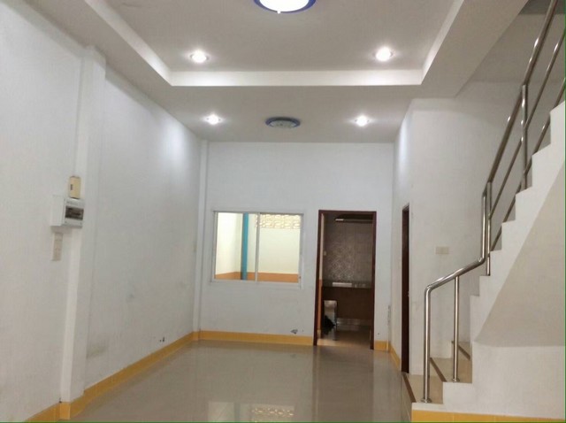 ขายทาวน์เฮ้าส์ 2 ชั้น  อำเภอหาดใหญ่ จังหวัดสงขลา ใกล้โรงเรียนโป๊ะหมอ