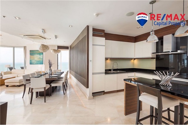 อพาร์ทเมนท์หรูซีวิว 3 ห้องนอนในเดอะโคฟ