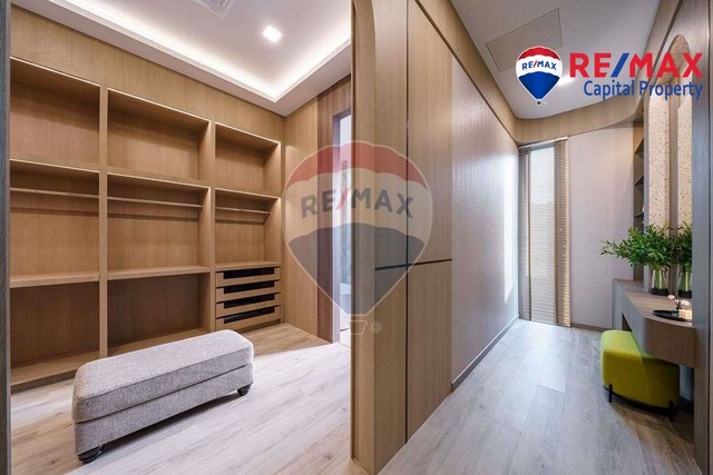 วิลล่าหรูบนทำเลเงียบสงบ เอ็ม เมาเท่น แกรนด์ วิลล่า