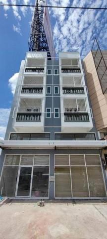 HR2722ให้เช่าอาคารพาณิชย์ 4ชั้น 2คูหา เนื้อที่ 24 ตารางวา 3 ห้องน้ำ  ถนนลำลูกกา คลอง5 ปทุมธานีสนใจติดต่อคุณสามารถ 0918070863  ID line : samart863ราคาเช่า 40,000 บาท/เดือน ( ประกัน2 ล่วงหน้า1 )อาคารพาณิชย์ 4ชั้น 2คูหา ถนนลำลูกกา คลอง5 ปทุมธานีเนื้อที่ 24 ตารางวา พื้นที่ใช้สอย 220 ตารางเมตร3 ห้องน้ำที่จอดรถ 2 คันเหมาะกับธุรกิจหลายประเภท ทำเลดีริมถนนลำลูกกาทำออฟฟิศจดทะเบียนได้ที่ตั้ง : ถนนลำลูกกา ตำบ