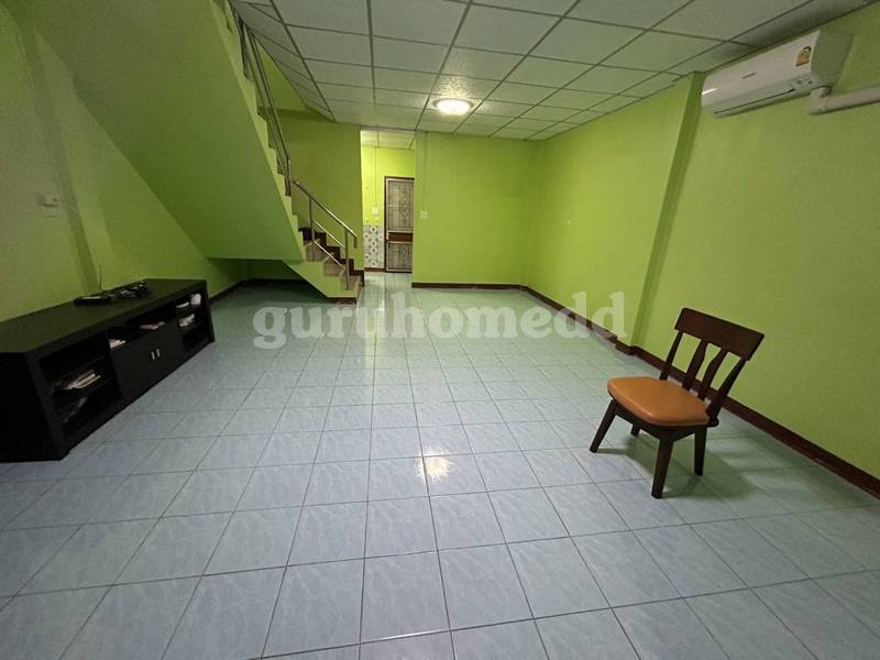 ghd000116R ให้เช่า ทาวน์เฮ้าส์ 2 ชั้น บ้านอรุณทอง 5 ซอยเพชรเกษม 69 เลียบภาษีเจริญฝั่งเหนือ เนื้อที่ 20 ตรว 3นอน 2น้ำ