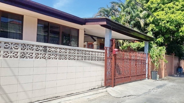 ให้เช่าบ้านเดี่ยว 1 ชั้น สุทธิสาร ลาดพร้าว 62-66 MRTโชคชัย 4 ตะวันรุ่ง มีเฟอร์ 52ตรว.24,998B-M 2นอน 2น้ำ 2จอดรถ 4แอร์Ladprao62-66 for rent 1-story Sutthisan  MRT ChokChai4 detached house has furniture near 52sq.wa. 24,998B-M 2bed 2bath 2parking 4A/C.ซ.ตะวันรุ่ง11-17 แขวงวังทองหลาง เขตวังทองหลาง กรุงเทพมหานคร 10310เหมาะกับพักอาศัย ทำธุรกิจ ออฟฟิศเล็กๆ มีเฟอร์ พร้อมเข้าอยู่2 ห้องนอน 2 ห้องน้ำ 1 ห้องรับแขก 1 ห้องเอนกประสงค์ 1 ห้องครัว 2 จอดรถ4 แอร์1 ตู้เย็น2 เครื่องทำน้ำอุ่น1 