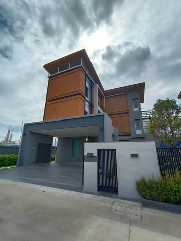 รหัส# TO731 ขายบ้านพูลวิลล่า Modern Tropical 3 ชั้น สุดหรู พร้อมลิฟท์ 128.7 ตรว. โครงการ Danika ดานิกา ถนนราชพฤกษ์ ทำเลดี เดินทางสะดวก ใกล้โรบินสันราชพฤกษ์ **บ้านเดี่ยว สไตล์โมเดิร์น กึ่งโฮมออฟฟิศ*** ราคาขาย 39 ล้านบาท รหัสทรัพย์ # TO731ติดต่อ:: ฐิติพรรณ (ตุ่น) โทร/ID Line:: 0942823961 Line:: https://line.me/ti/p/3xFA1An8Kcรหัส# TO731 ขายบ้านพูลวิลล่า Modern Tropical 3 ชั้น สุดหรู พร้อมลิฟท์ 128.7 ตรว. โครงการ Danika ดานิกา ถนนราชพฤกษ์ ทำเลดี เดินทางสะดว