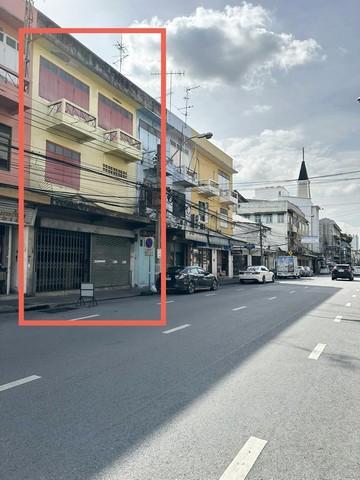 ให้เช่าอาคารพาณิชย์ 3 ชั้น 2 ห้องตีทะลุกัน ริมถนนไมตรีจิตต์ ใกล้เยาวราช ใกล้ MRT หัวลำโพง 500 เมตร