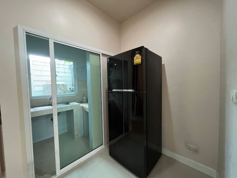 BS713 ขายทาวน์เฮ้าส์ 3ชั้น  บ้านกลางเมืองสาทร-ราชพฤกษ์BS713 ขายทาวน์เฮ้าส์ 3ชั้น ห่างจาก BTS บางหว้า 10 นาที