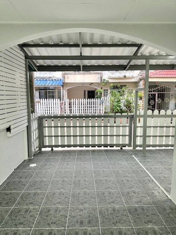 บัวทอง 4   บ้านพร้อมอยู่  บ้านกล้วย-ไทรน้อย ปรับปรุงใหม่  ราคาดีมาก