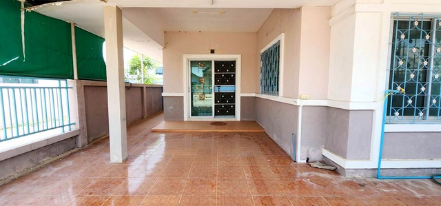 Townhome ม.บ้านอิงสวน อ.สามชุก จ.สุพรรณบุรี 25 SQ.WA 2 BR ใกล้ ใกล้แหล่งชุมชนมากมาย เยื้องมหาวิทยาลัยราชมงคลจังหวัดสุพรรณบุรีใกล้เพียงแค่เดินถึง ใกล้ตลาดศรีประจันต์ ใกล้วัดสามชุก ใกล้โลตัส ใกล้ศูนย์ราชการ ใกล้ตลาดปากคลอง ใกล้วัดบางขวาก ใกล้ตลาดสามชุก 100 ปี ด่วน ๆ สุพรรณบุรี