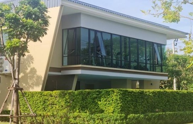 เฟอร์ครบ โลตัส ประชาอุทิศ 21ตรว.พุทธบูชา 36-42 ให้เช่า ทาวน์โฮมใหม่ 2 ชั้น ติดม.บางมด 16,999B-M 3นอน 2น้ำ 2จอดรถ 3แอร์For rent new 2-story townhome next to Bangmod University fully furnished Lotus Pracha Uthit 21sq.wa. 16,999B-M 3bed 2bath 2parking 3A/C. ซอย พุทธบูชา 36-42 แขวงบางมด เขตทุ่งครุ กรุงเทพมหานคร 10140สุขสวัสดิ์-พุทธบูชา ติดม.บางมดสิ่งอำนวยความสะดวก สวนสาธารณะฟิตเนสวิวพาโนราม่าสระว่ายน้ำ ระบบรักษาความปลอดภัยตลอด 24 ชั่วโมง ควบคุมการเข้าออกด้วยระบบ Easy Pass3 