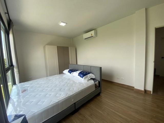 EPL-HR2741 ให้เช่าบ้านแฝด 3 ชั้น ถ. กาญจนาภิเษก รามอินทรา หมู่บ้านกลางเมือง รามอินทรา 83 สเตชั่น 4 ห้องนอน 4 ห้องน้ำ 218ตรม. 45 ตรว.