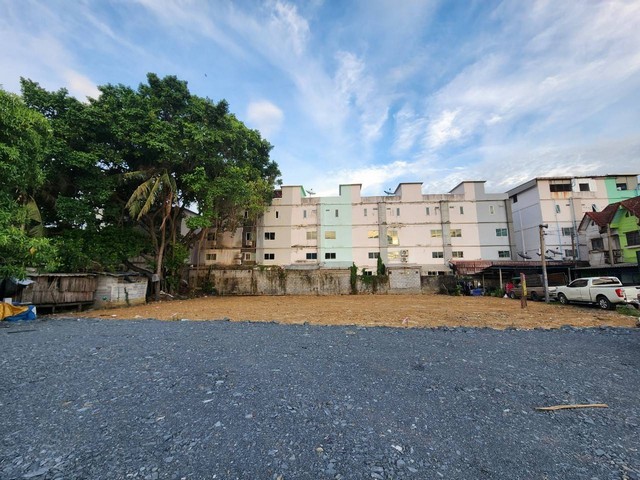 ขายที่ดิน  156 ตร.วา  หมู่บ้านทิพย์วณิชย์ กระทุ่มแบน  จ.สมุทรสาคร   ZW284