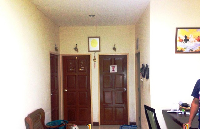 บ้าน วนาสิริพาร์ควิลล์ 3 Bedroom 92 ตรว. 2990000 BAHT. ใกล้กับ ใกล้โรงเรียนสารสาสน์วิเทศราชพฤกษ์ วัดไพร่ฟ้า โรงเรียนสาธิตปทุม โรงพยาบาลปทุมธานี เทศบาลเมืองบางคูวัด เทสโก้โลตัสปทุมธานี การเดินทางสะดวก ใกล้แยกบางคูวัด การเดินทางสะดวก ใกล้ถนนบางคูวัด ถนนลาดหลุมแก้ว ทางด่วน ถนน 345 ออกแบบลงตัว ปทุมธานี