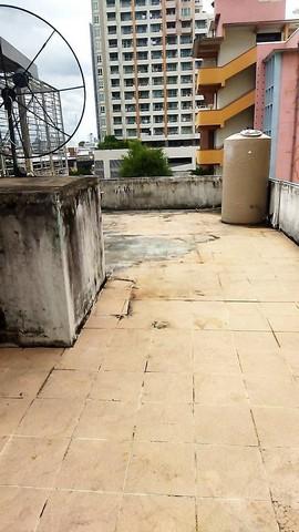 ให้เช่าตึกแถว 4.5 ชั้น ห้องมุม ย่านสะพานควาย อารีย์ ใกล้ BTS สะพานควาย BTS อารีย์ รพ.วิมุต  ** ให้เช่าตามสภาพ