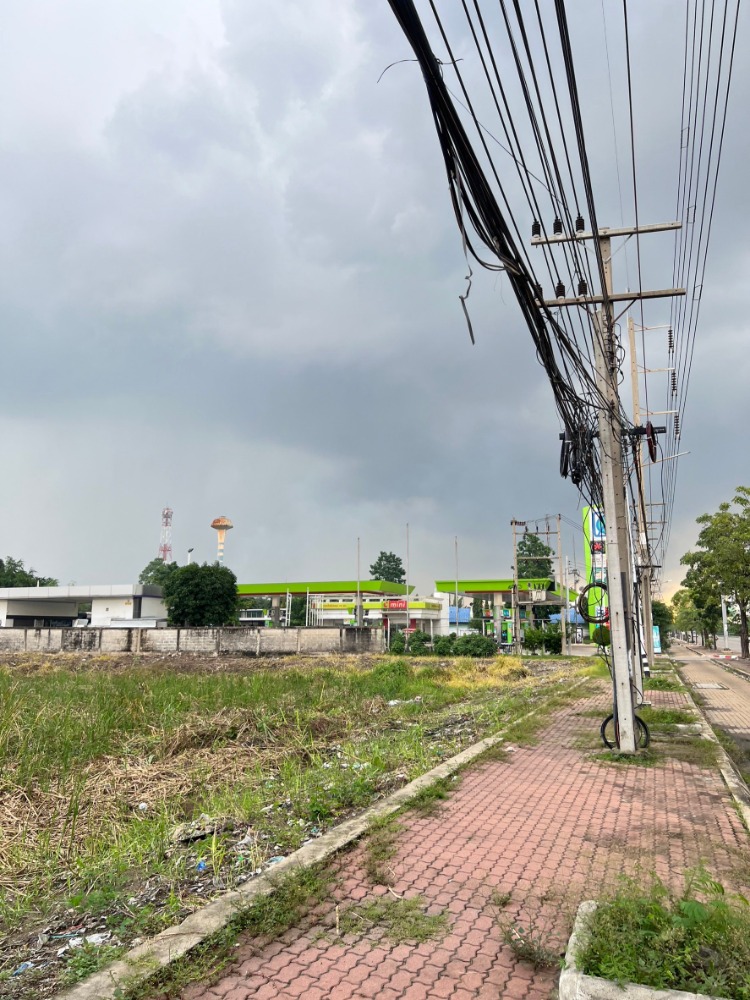 ให้เช่าที่ดินติดถนนเพชรเกษม เนื้ที่ 4 ไร่ ให้เช่าระยะยาว ที่ดินสวย  บริเวณเพชรเกษม 95