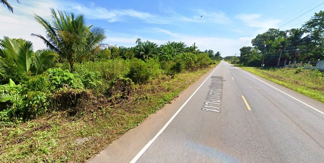 พื้นที่ดิน ตำแหน่งที่ดิน มีน้ำประปา และไฟฟ้า เข้าถึง ทำเลดี น่าลงทุน ใกล้แหล่งชุมชนมากมาย ใกล้ที่ว่าการอำเภอบ้านตาขุน (ที่ดินน่าลงทุน) 25 ไร่ 1 Ngan 81 ตาราง-วา  ใกล้กับ ตำแหน่งที่ดิน มีน้ำประปา และไฟฟ้า เข้าถึง ทำเลดี น่าลงทุน ใกล้แหล่งชุมชนมากมาย ใกล้ที่ว่าการอำเภอบ้านตาขุน (ที่ดินน่าลงทุน) ราคาเดียว