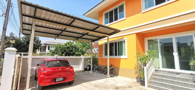 บ้าน กฤษดานคร 27 4 sq.wa 2 Ngan 1 RAI 4 ห้องนอน 2 ห้องน้ำ ใกล้กับ บริษัทเสื้อแตงโม ใกล้วัดดอนหวาย ซึ่งเป็นสถานที่เช็คอิน จับจ่ายใช้สอยและแหล่งท่องเที่ยวเพียง 5.3 กม. และใกล้แหล่งท่องเที่ยวและศูนย์การค้าต่างๆ เช่นพิพิธภัณฑ์หุ่นขี้ผึ้ง ห้างเซ็นทรัลศาลายา ใกล้วัดหอมเกร็ด ใกล้องค์การบริหารส่วนตำบลหอมเกร็ด ใกล้ถนนบรมราชชนนี  ราคาจับต้องได้