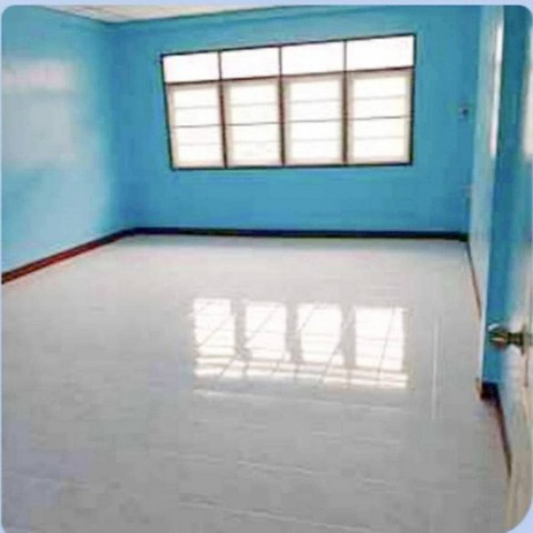 ให้เช่าอาคารพาณิชย์ 4.5 ชั้น ทำเลมีนบุรีซอยสีหบุรานุกิจ4