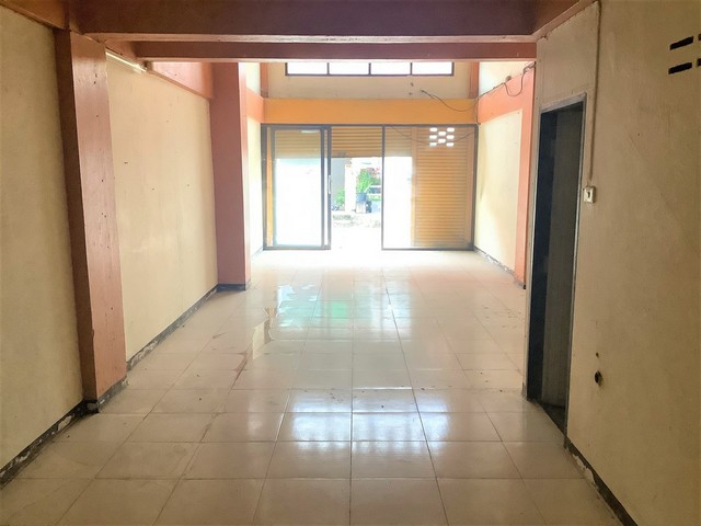 ขายอาคารพาณิชย์   อำเภอเมืองนครราชสีมา  นครราชสีมา (PKK04-04784)