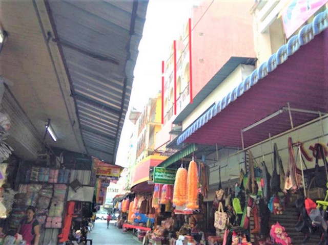 ขายอาคารพาณิชย์  อำเภอเมืองสกลนคร สกลนคร (PKK04-06341)