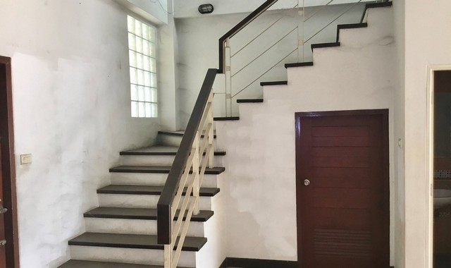 ขายอาคารพาณิชย์  อำเภอปักธงชัย นครราชสีมา  (PKK04-05702)