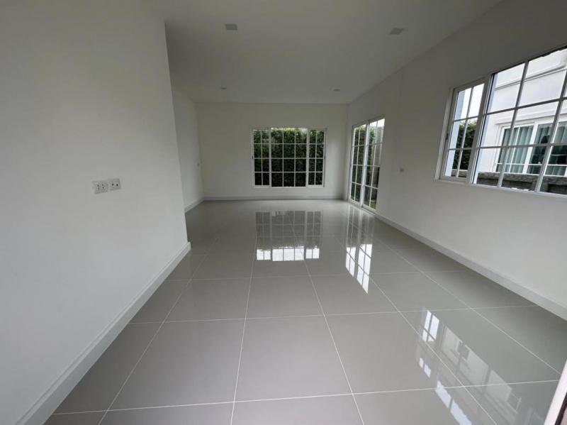 C3826 ให้เช่าบ้านเดี่ยว 2 ชั้น หมู่บ้านแกรนดิโอ บางนา กม. 5 บ้านใหม่ หลังห้างเมกาบางนา ใกล้ทางด่วน