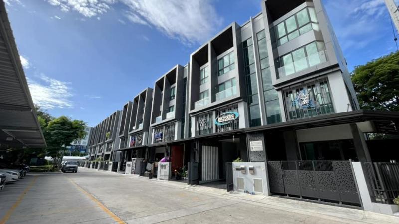 C3823 ขายโฮมออฟฟิศ 4 ชั้นพร้อมลิฟต์ โครงการJW Urban Home Office ย่านสรงประภา ดอนเมือง