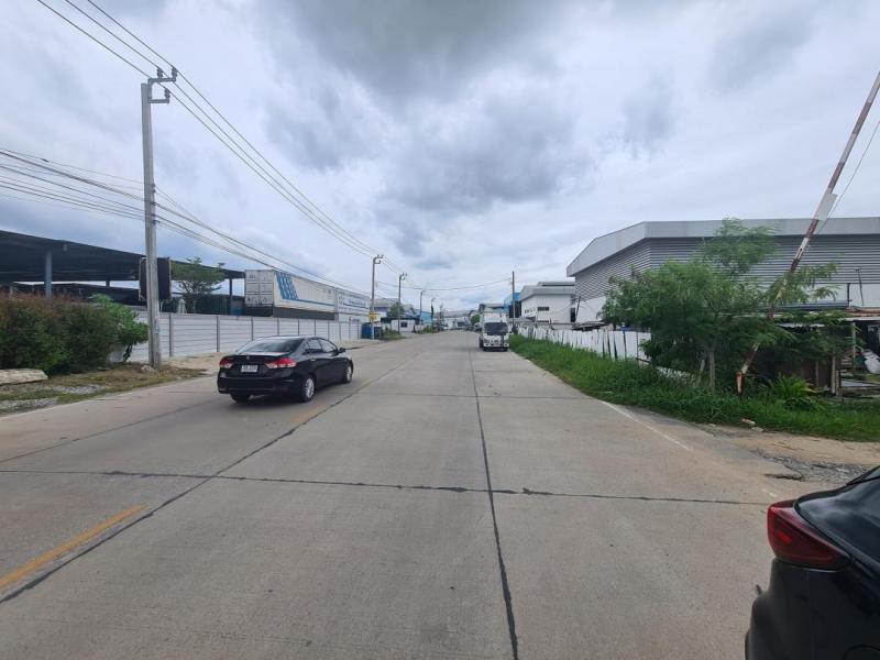 C3821 ขายที่ดินเนื้อที่ 17 ไร่กว่า พื้นที่สีเหลือง ที่ดินแปลงมุมติดถนน 2 ฝั่ง ย่านเทพารักษ์ บางบ่อ สมุทรปราการ