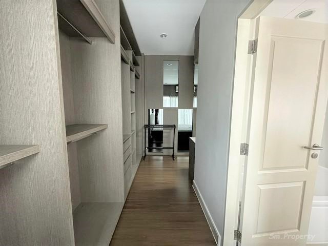 Sm530 ขายบ้านเดี่ยว 3 ชั้น โครงการบ้านลุมพินี สวนหลวง ร.9  4 ห้องนอน เฟอร์พร้อมอยู่ หลังมุม