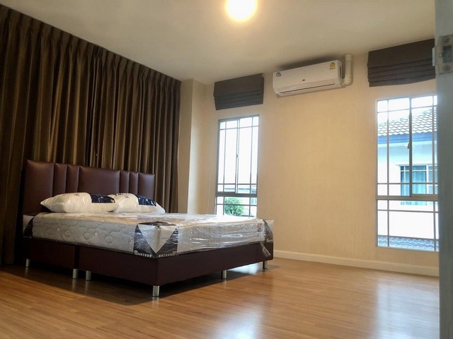 ขายบ้านเดี่ยว 2 ชั้น 64 ตรว. หมู่บ้านมัณฑนา อ่อนนุช - วงแหวน2 บ้านติดถนนเมนโครงการ เฟอร์นิเจอร์พร้อมอยู่ ใกล้เมกะบางนา