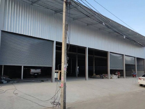 ให้เช่าโกดังคลังสินค้าพร้อมออฟฟิศ 1,184 ตรม ลาดพร้าว 101 โพธิ์แก้ว 3 รถคอนเทนเนอร์เข้าได้ เข้าออกหลายเส้นทาง ใกล้เลียบด่วน