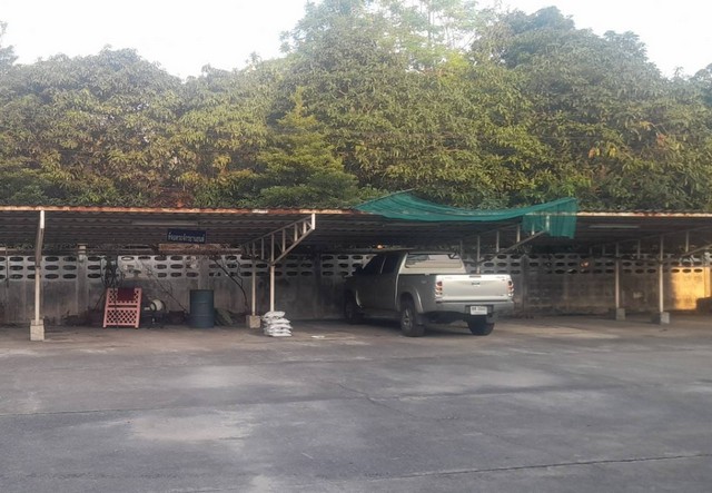 ให้เช่าอาคารโกดังพื้นที่ 2,320 ตรม.พร้อมออฟฟิศ ถ.เฉลิมพระเกียรติร 9 รถพ่วงเข้า-ออกได้