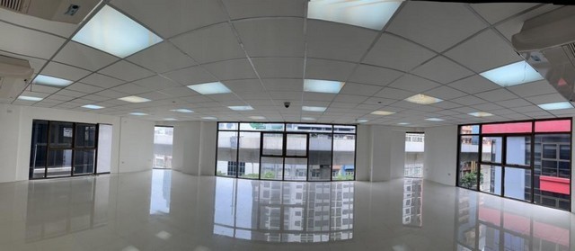 ให้เช่าสำนักงาน  7 ชั้น มีลิฟทฺ์ พื้นที่ใช้สอยประมาณ 1,000 ตรม.  ย่านคลองสาน เจริญนคร กรุงธนบุรี
