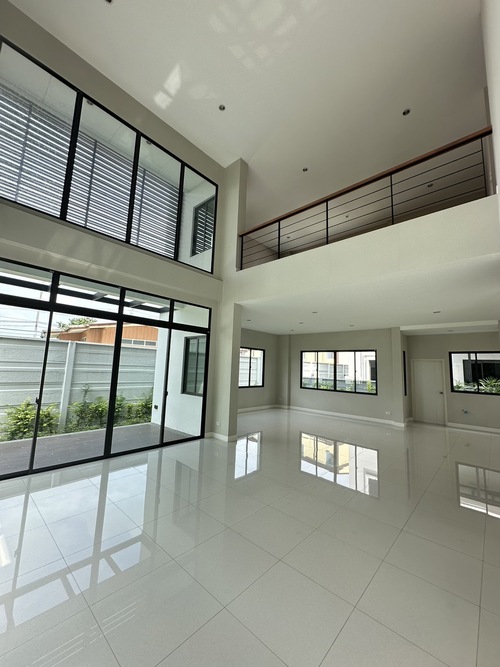 The Shelter บ้านเดี่ยวสุดหรู โฮมออฟฟิศสุดปัง ติดถนนเพชรเกษม อ้อมใหญ่