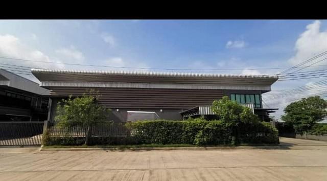 BST534 ให้เช่าโกดังพร้อมออฟฟิศ พื้นที่ใช้สอย 645 ตรม.ย่านบางบ่อ ใกล้นิคมอุตสาหกรรมบางพลี contact : คุณบัว Bua Agent 0936464597, 0826914598Line : Bua093ค่าเช่า 110,000 บาทต่อเดือน BST534 ให้เช่าโกดังพร้อมสำนักงาน เนื้อที่ประมาณ 200 ตรว. พื้นที่ใช้สอย 645 ตรม. มีพื้นที่โซน ออฟฟิศ สำนักงาน 2ชั้น มีแอร์ ผ้าม่าน กล้องวงจรปิดทั่วโรงงาน เหมาะทำเป็นคลังสินค้าหรือโรงงาน เดินทางสะดวกใกล้ทางด่วน ใกล้รพงบางบ่อ,นิคมบางพ