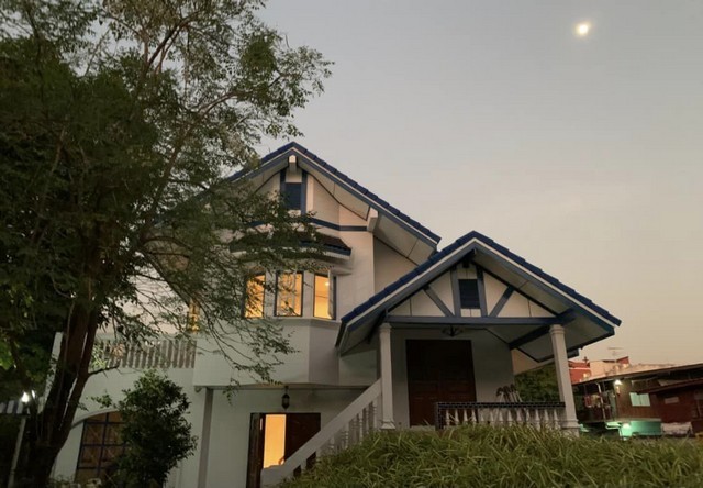 รหัสC5852 ให้เช่าบ้านเดี่ยว 2ชั้น เล่นระดับ ย่านคลองสาน เจริญนคร เจริญรัถ วงเวียนใหญ่ ใกล้ไอคอนสยาม