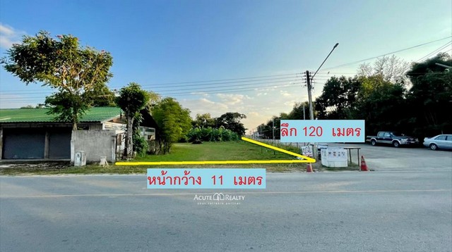 ขายที่ดินเปล่าติดถนนไฮเวย์ 2001 อ.หางดง เชียงใหม่ ขนาด 5-2-63 ไร่ หน้ากว้าง 11 เมตร ลึก 120 เมตร ทำเลดีไม่ไกลเมือง เดินทางสะดวก ใกล้ตลาดสดเทศบาลหางดงเพียง 1.2 กิโลเมตร, กาดฝรั่งวิลเลจเพียง 2.2 กิโลเมตร เหมาะสำหรับทำบ้านพักอาศัย ร้านอาหาร หรือธุรกิจหลากหลายประเภทขาย 22,630,000 บาท (10,000 บาท/ตร.ว.)(รหัสทรัพย์ L-641119-0004)Contact Us+66 (0)88 268 2000info@acuterealtyconsultant.comLine Official : http://lin.ee/N9TaR0qAdd friend : acuterealtychiangmaihttps://www.AcuteRealty.com